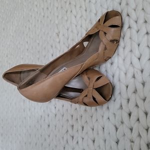 Steve Madden Debonair Nude Peep Toe Heel 7.5M